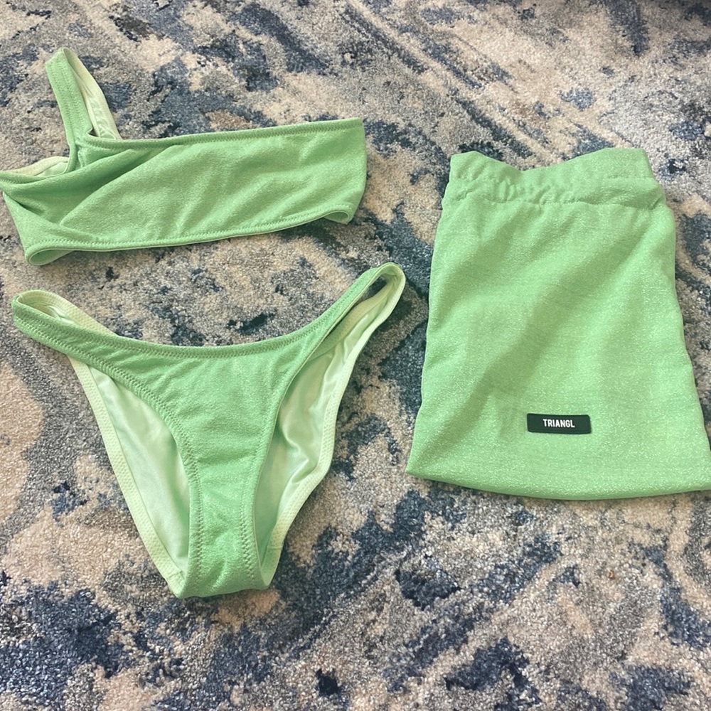 Triangl Bikini Light green sparkle- Bag included